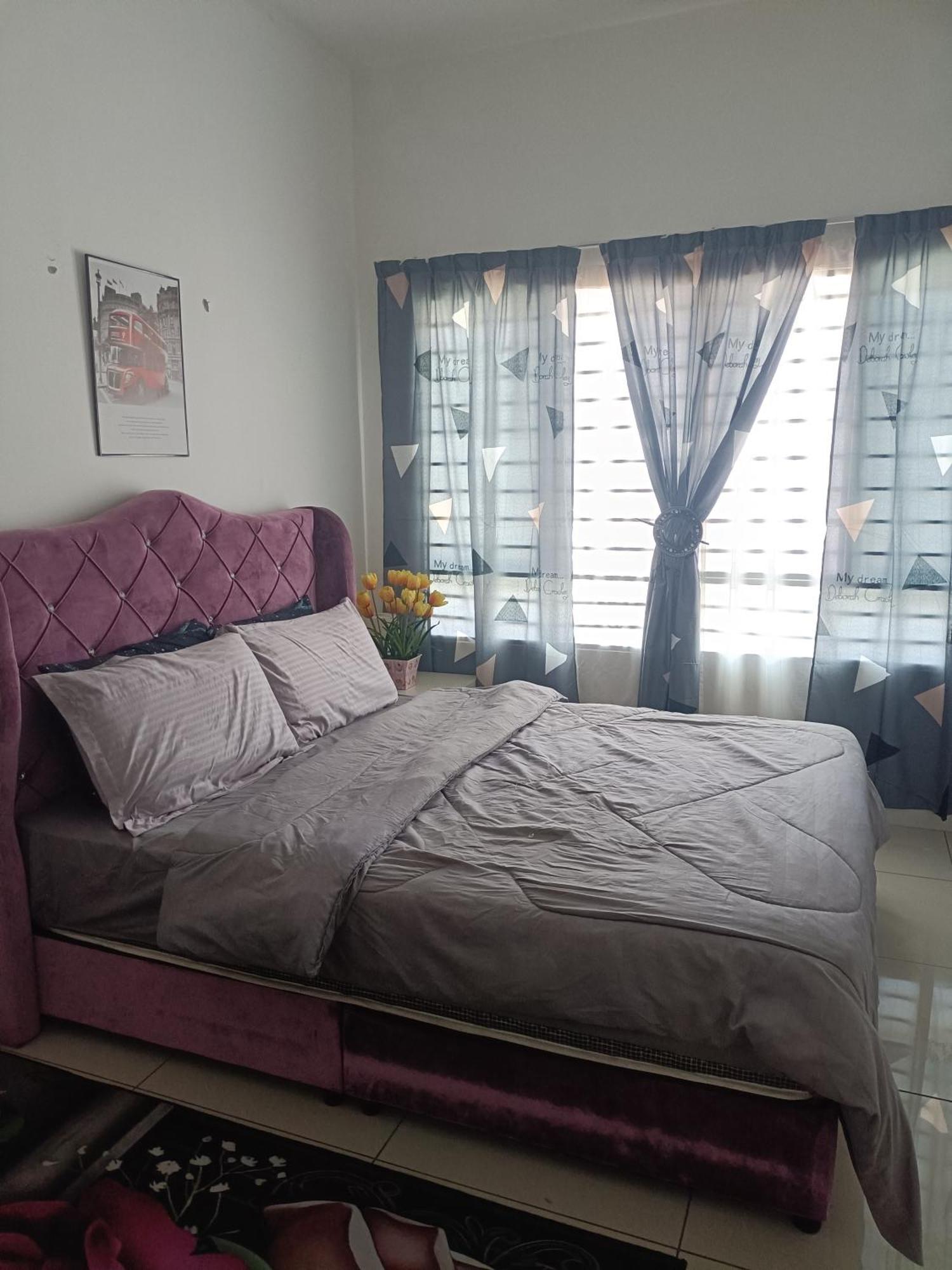 Cikta'Z Homestay Southville City Bangi Kampong Tangkas Exterior foto